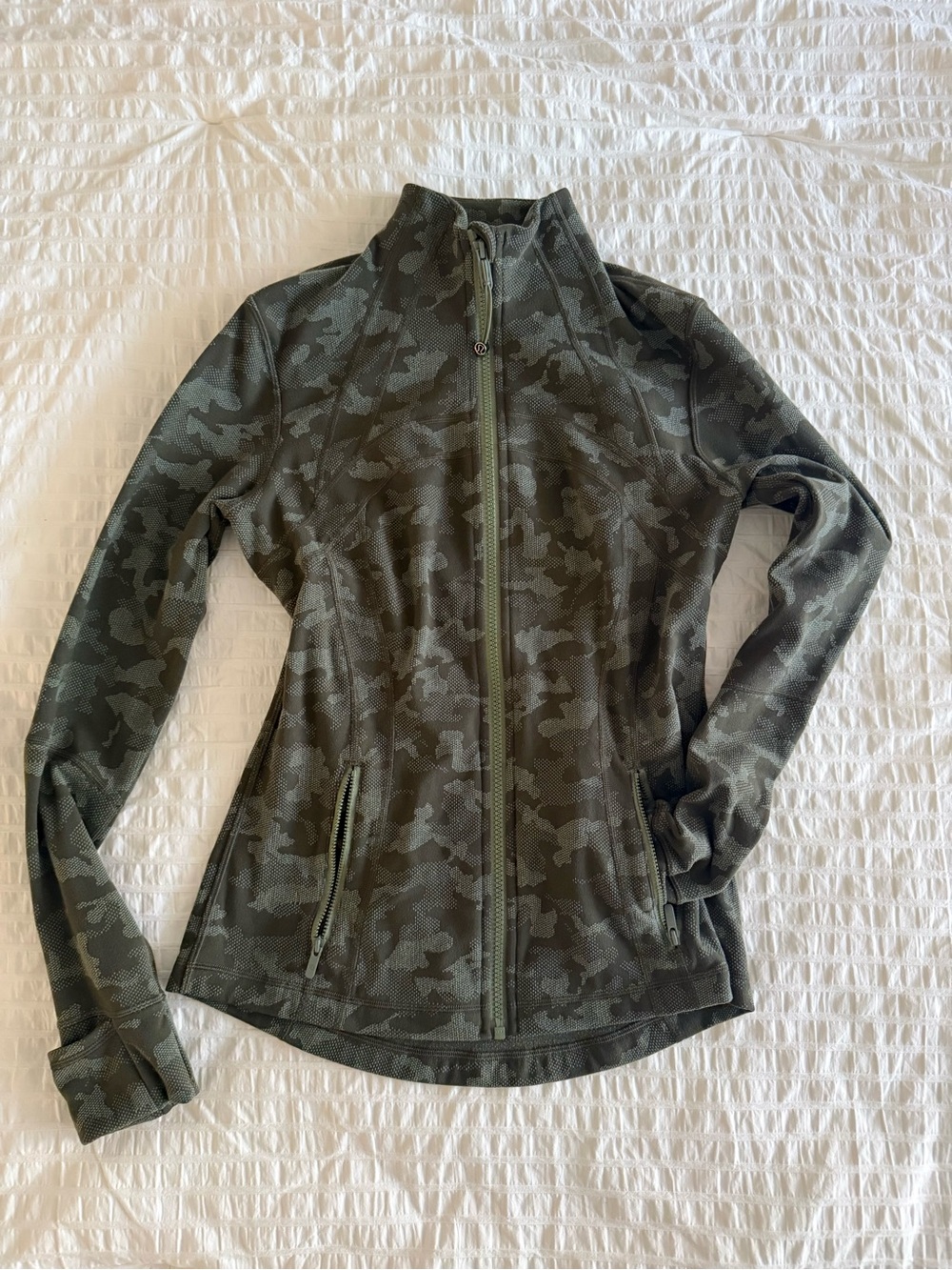 Lululemon Hooded Define Jacket *Nulu Women's Green Camo Full-Zip Jacket